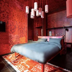 Camera extra grande con letto king size
